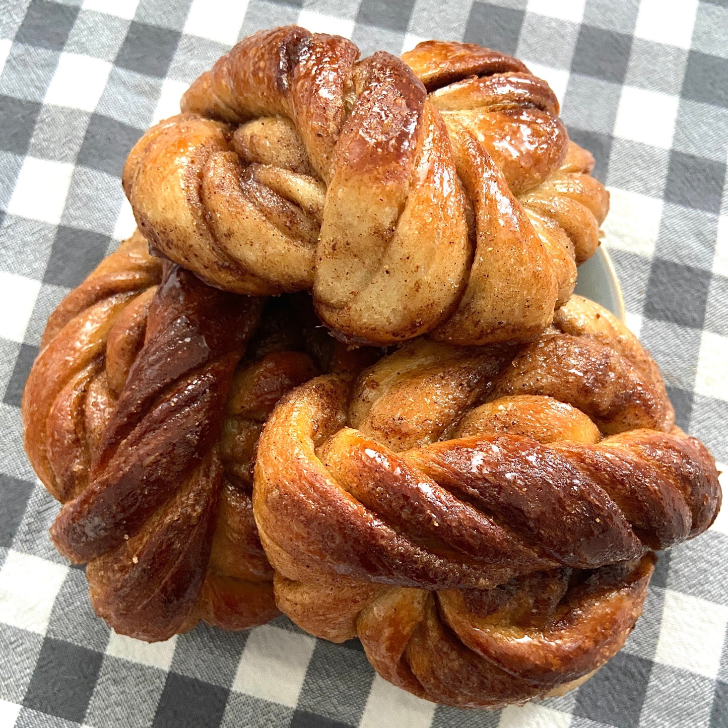 Kanelbullar • Swedish cinnamon buns